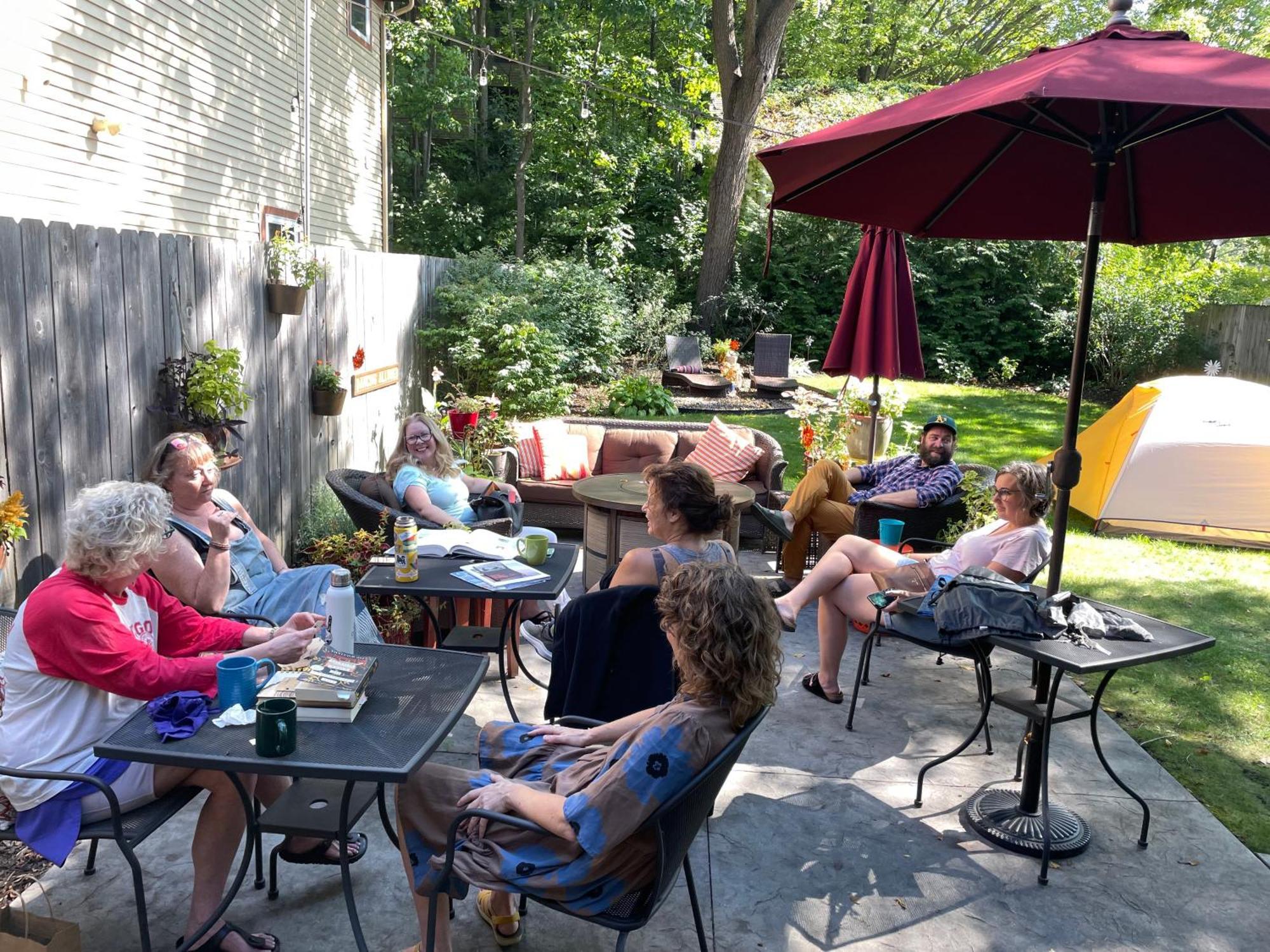 Twin Oaks Inn Saugatuck Buitenkant foto